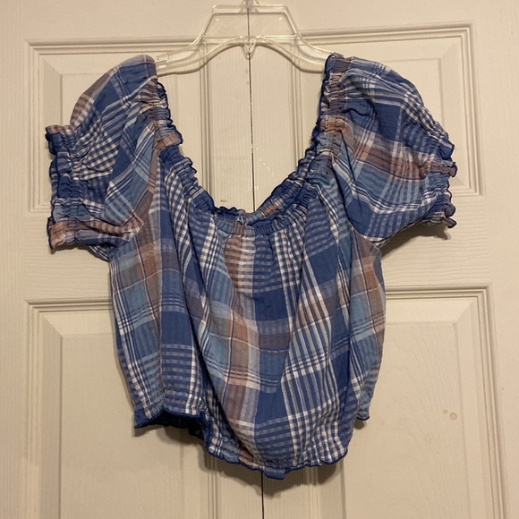American Eagle Plaid Top - Picture 5 of 5